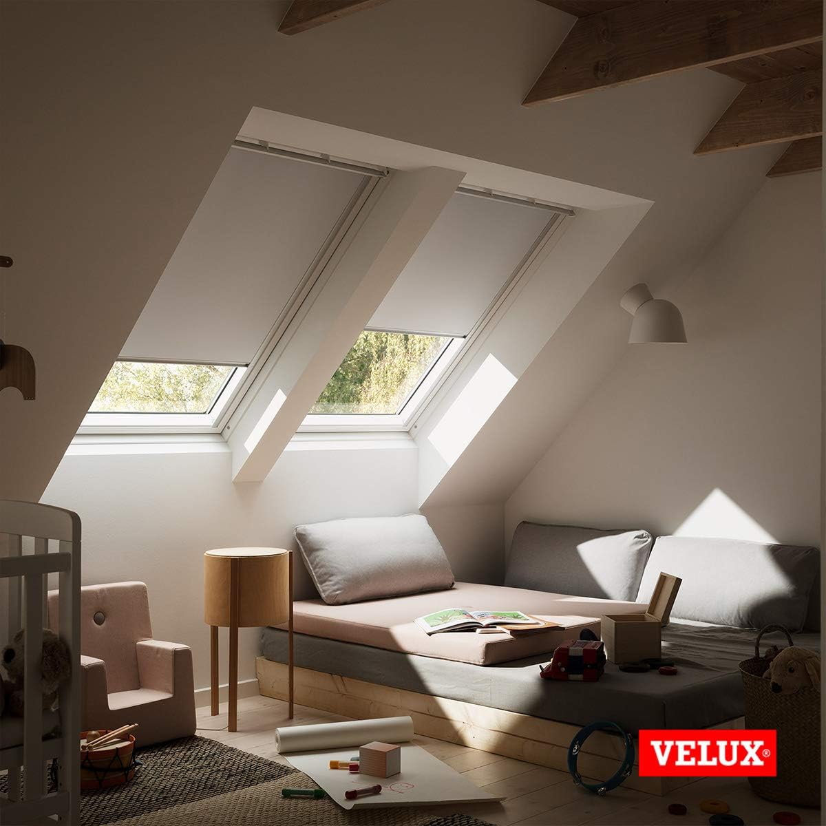 Штора блэкаут Velux DKL 1025 (белый) Велюкс Сиеста для мансардного окна